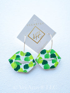-LIP HOOPS- GREEN ABSTRACT #W MSRP $39.00